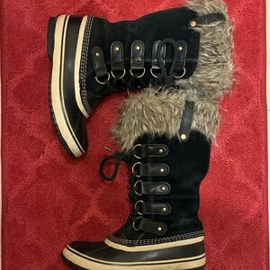 Sorel Joan of Arc suede black boots